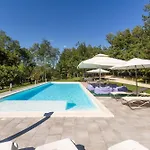 Cetri Hrasta Pićan