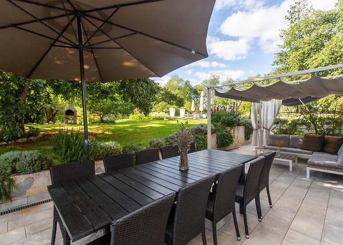 Appartement Cetri Hrasta Pićan