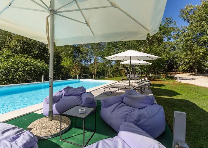 Cetri Hrasta Apartman *