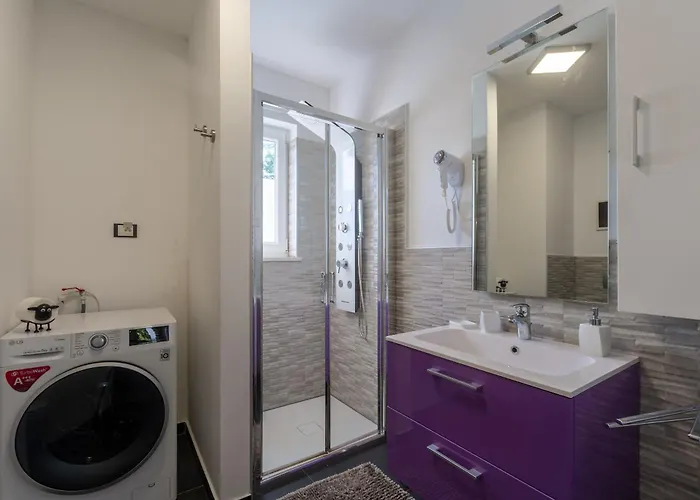 Cetri Hrasta * Pićan