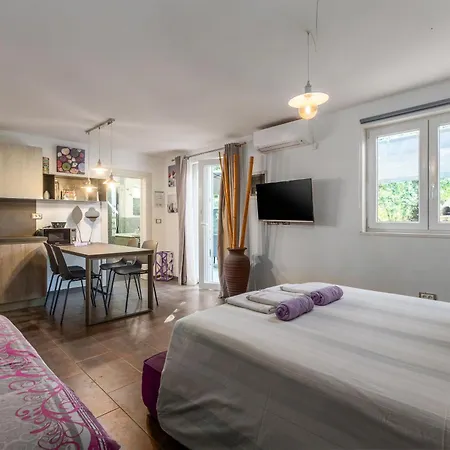 Apartment Cetri Hrasta Pićan